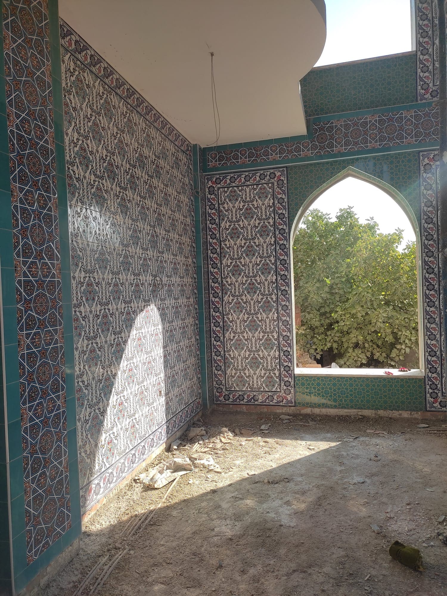 Cami Çini Duvar Kaplama