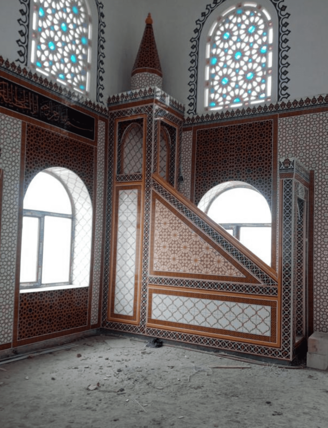 Minber -62, Cami Minberi Modelleri Ahşap Renk Çini, Kütahya Çini Dekor 